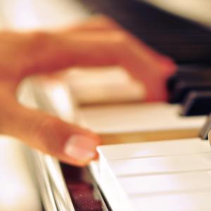 亚洲AV无码第一页
